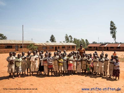 Stifte für Kinder in Burundi Afrika