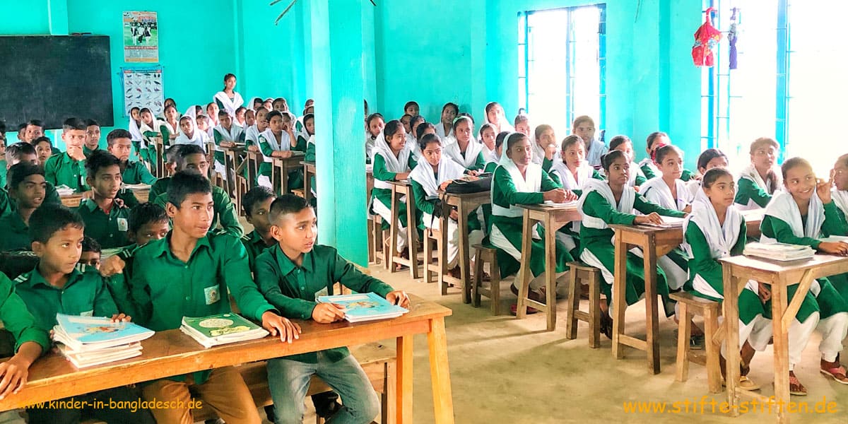 Stifte für Kinder in Bangladesch