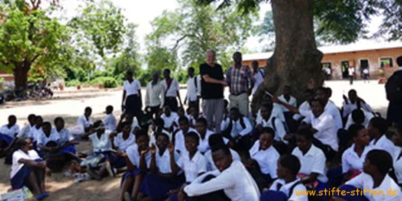 Stifte für Schüler im District Chikwawa, Malawi